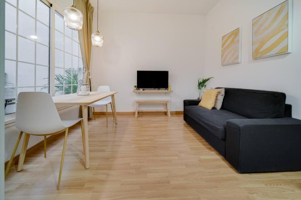 Encantador Apartamento Con Patio Málaga Exteriör bild